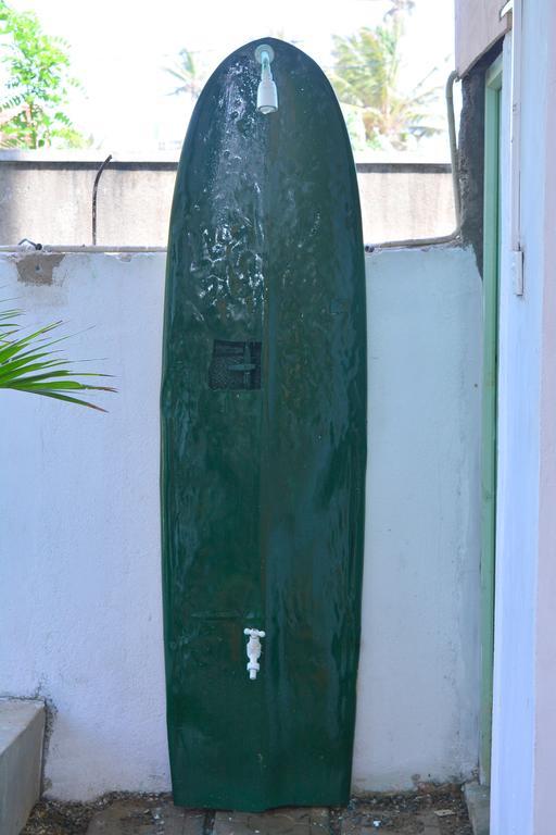Cheeky Monkey Surf Camp Hotel Weligama Exterior foto